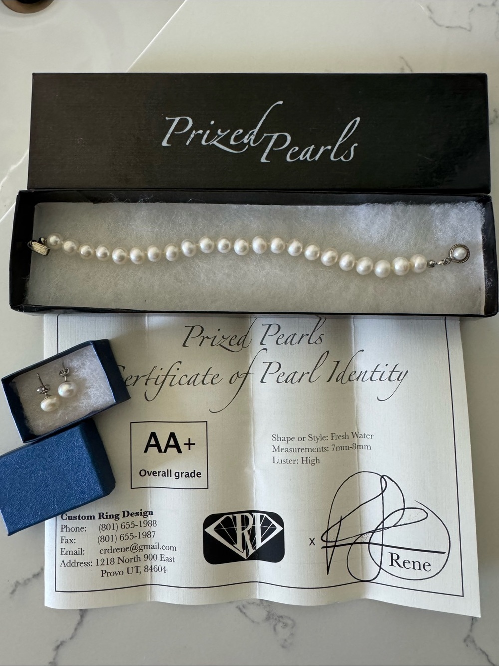 White Freshwater Pearl Bracelet by